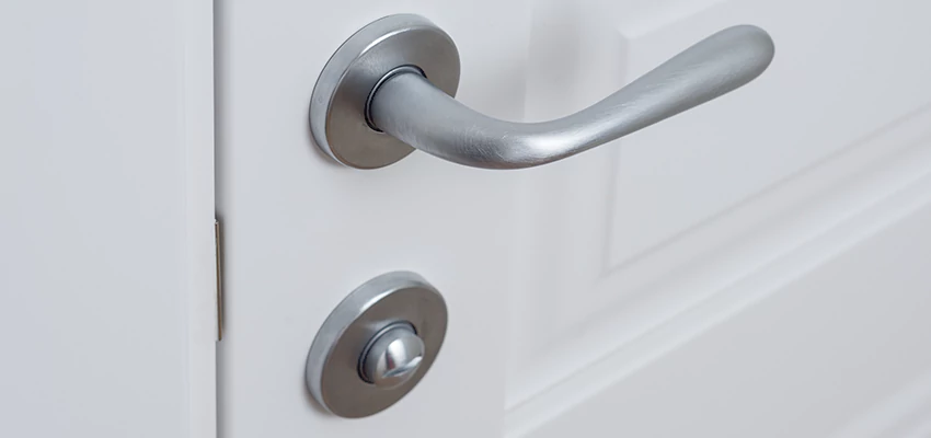 Single-Occupancy Restroom Locks Repair in Ocoee, Florida