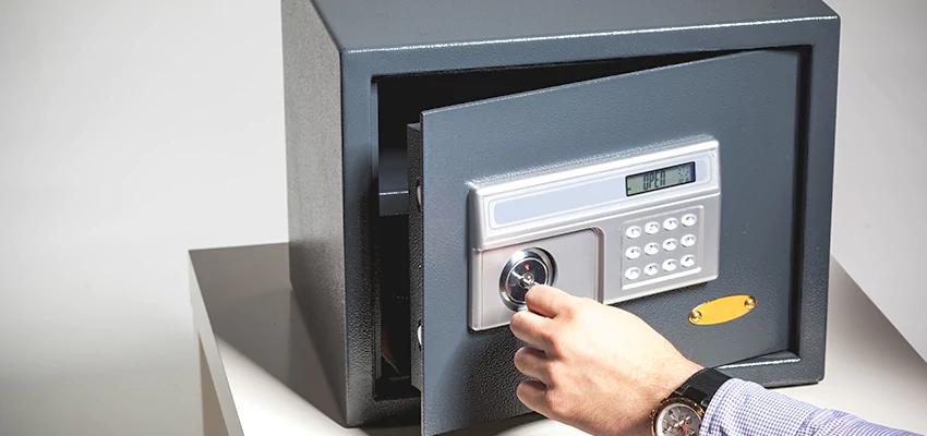 Jewelry Safe Unlocking Service in Ocoee, Florida