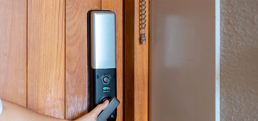 Home Security Electronic Locks Upgrades in Ocoee, FL